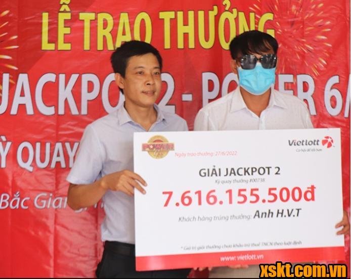 Vietlott: Trao thưởng 7,6 tỷ đồng cho khách hàng ở Bắc Giang