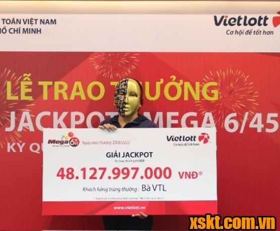 Vietlott: Trao thưởng 48 tỷ đồng cho khách hàng ở TP.HCM