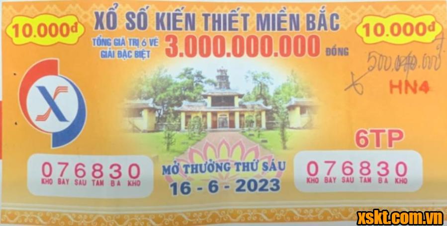 XSMB: Khách hàng ở Hà Nội trúng ngay 500 triệu đồng khi mua tờ vé số duy nhất