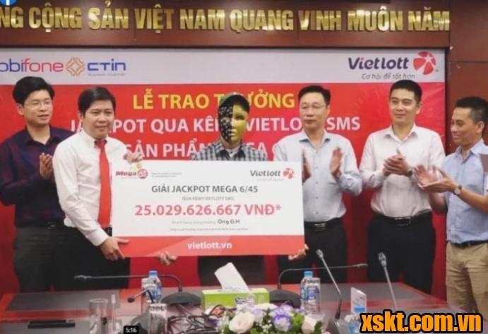 Vietlott: Trao thưởng 25 tỷ đồng cho khách hàng qua kênh Vietlott SMS 