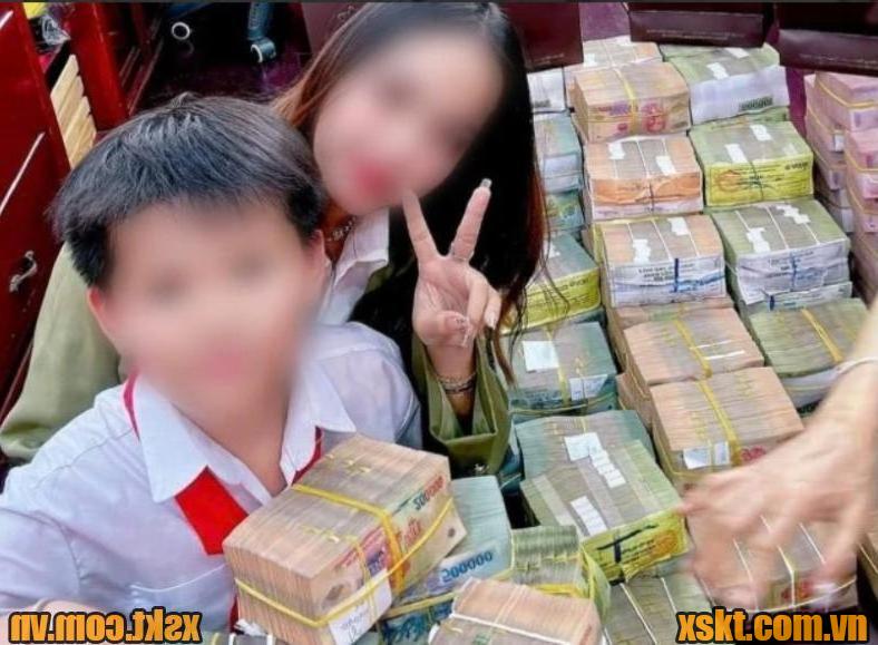 XSKT Bạc Liêu: Khách hàng ở Kiên Giang may mắn trúng 11 tờ vé số đặc biệt